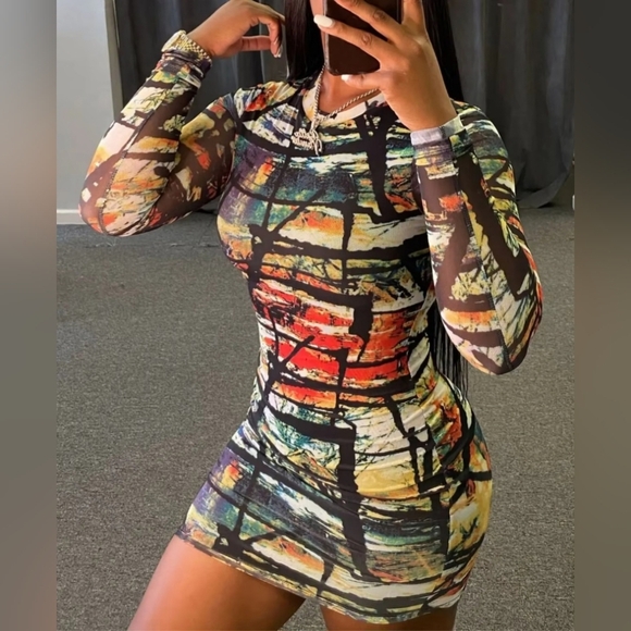 Small Blanc Abstract Print Long-Sleeve Bodycon Dress - Picture 2 of 5